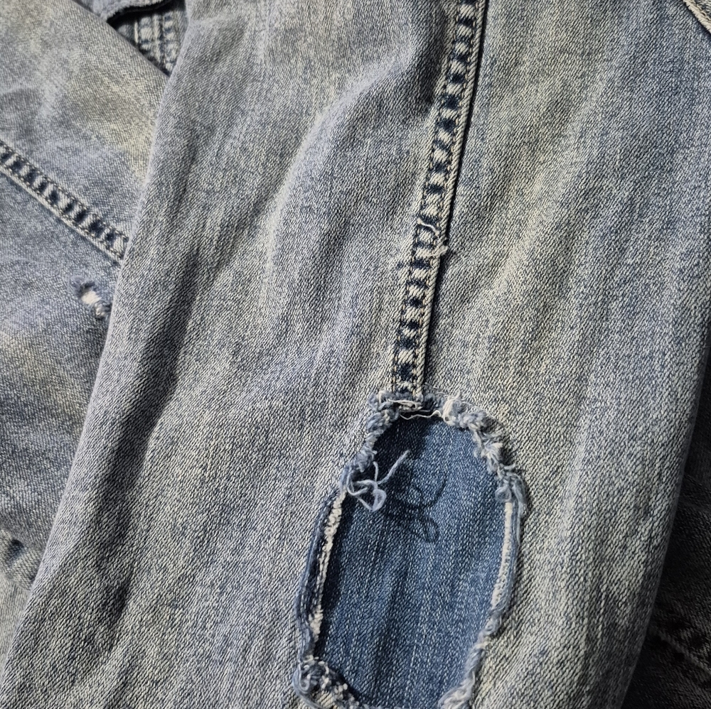 Torrid Denim Jacket - Size 2 - Picture 8 of 9